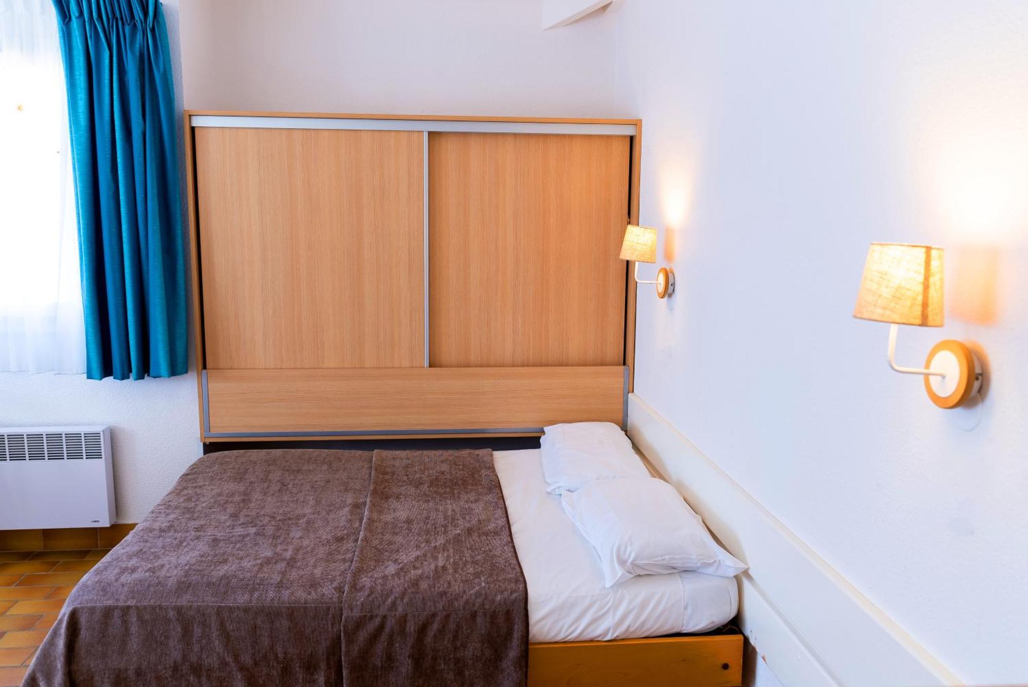 Azureva Le Grau Du Roi Aparthotel Exteriör bild